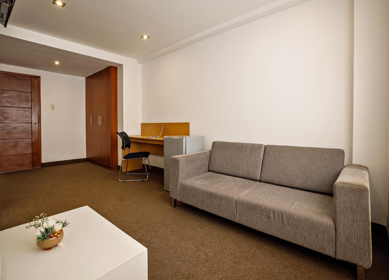 Hotel Médano Trujillo Extérieur photo